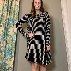Old Navy Striped Long Sleeve Dress